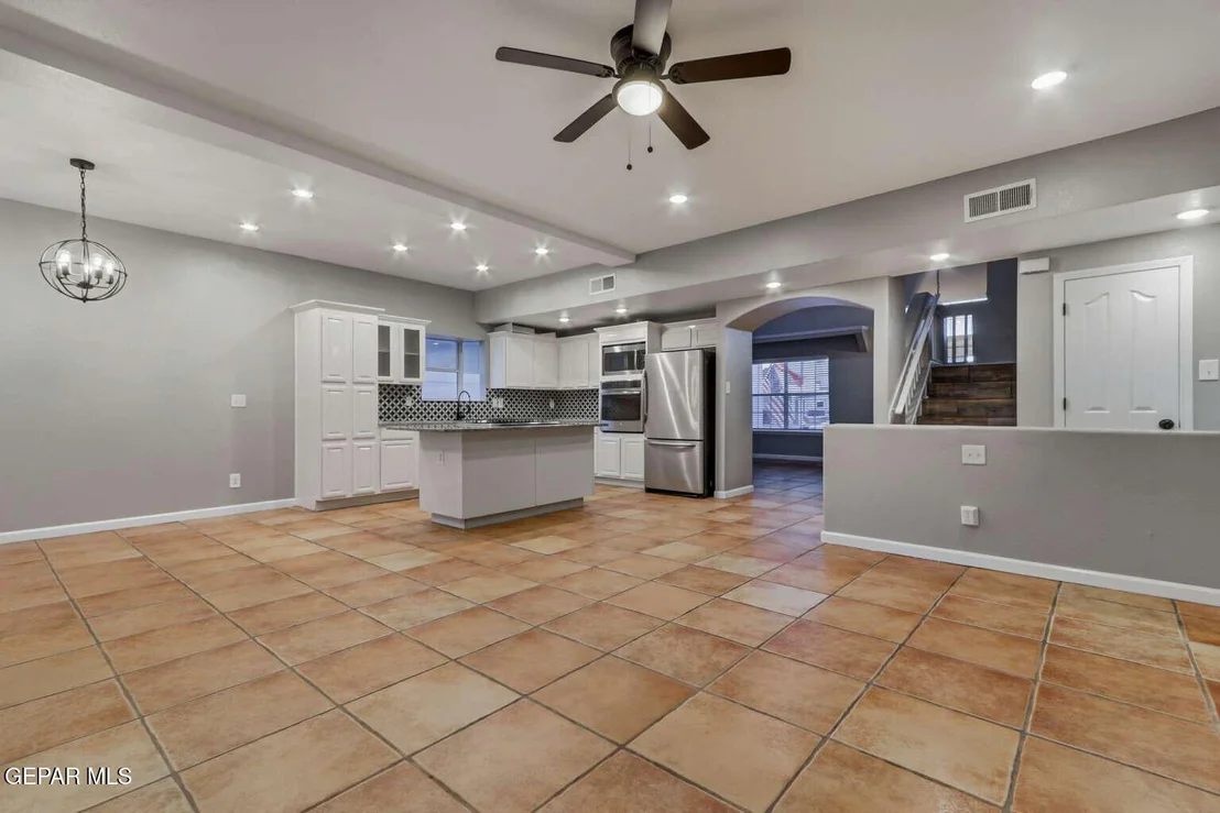 Photo of 12404 PASEO LARGO Circle