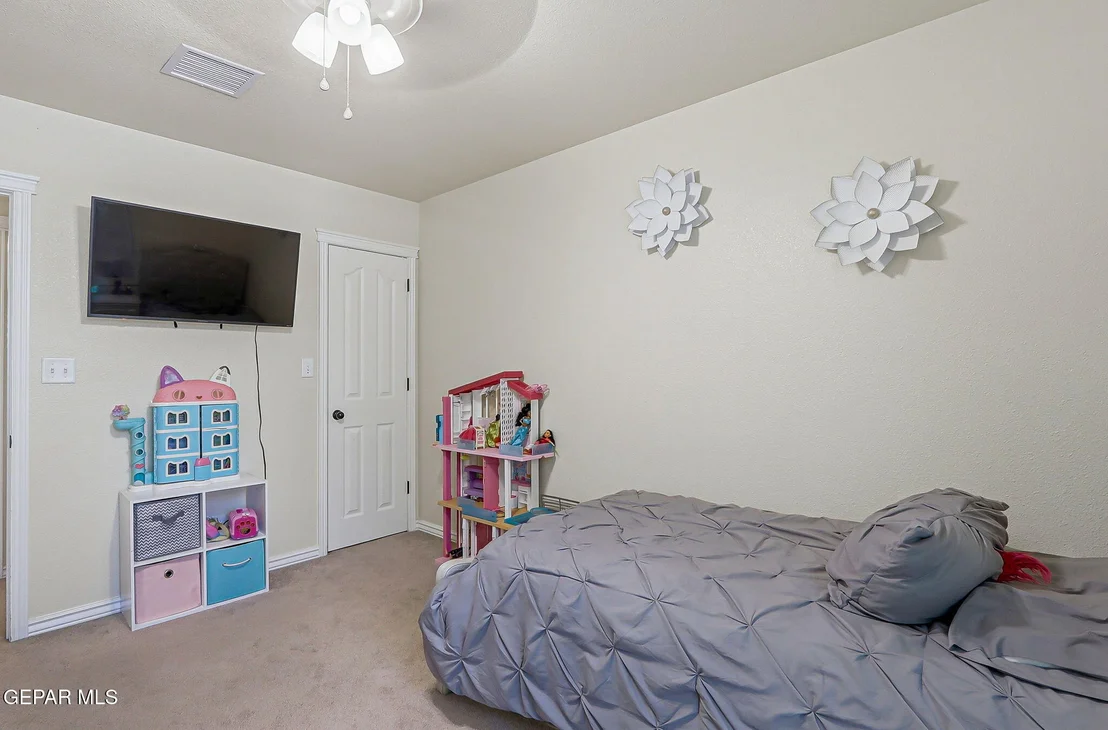 Photo of 600 Valley Plum Avenue