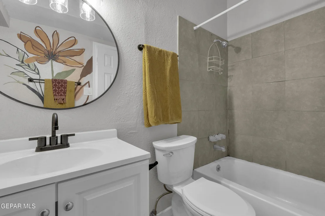 Photo of 10152 RACOON Drive