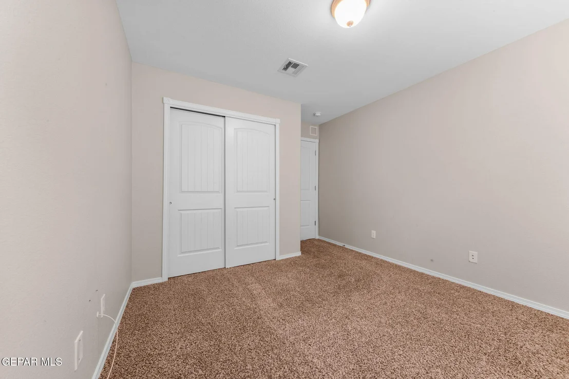 Photo of 938 YELDON Place