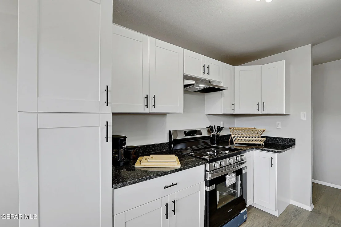 Photo of 5032 ALPS Drive