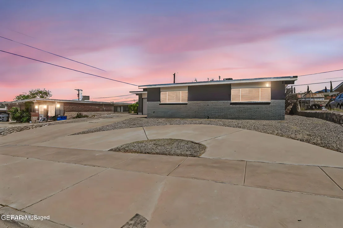 Photo of 313 MARDI GRAS Drive