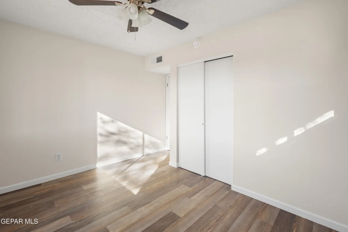 Photo of 220 MARAVILLA Drive