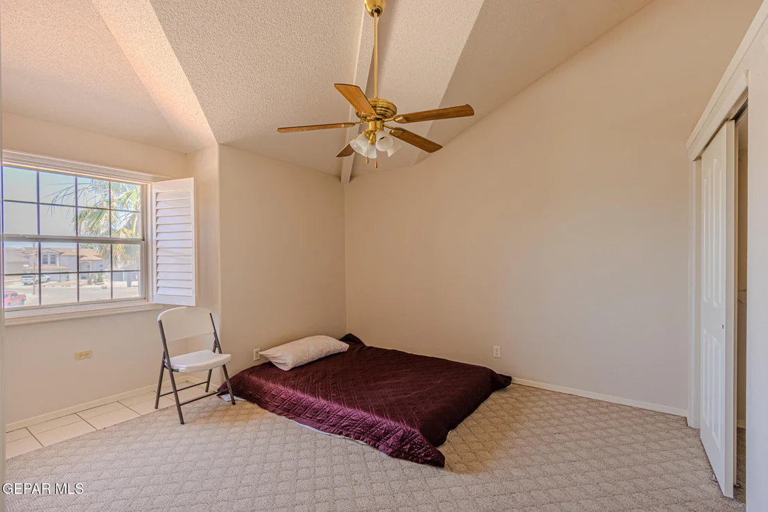 Photo of 528 FLANAGAN Place