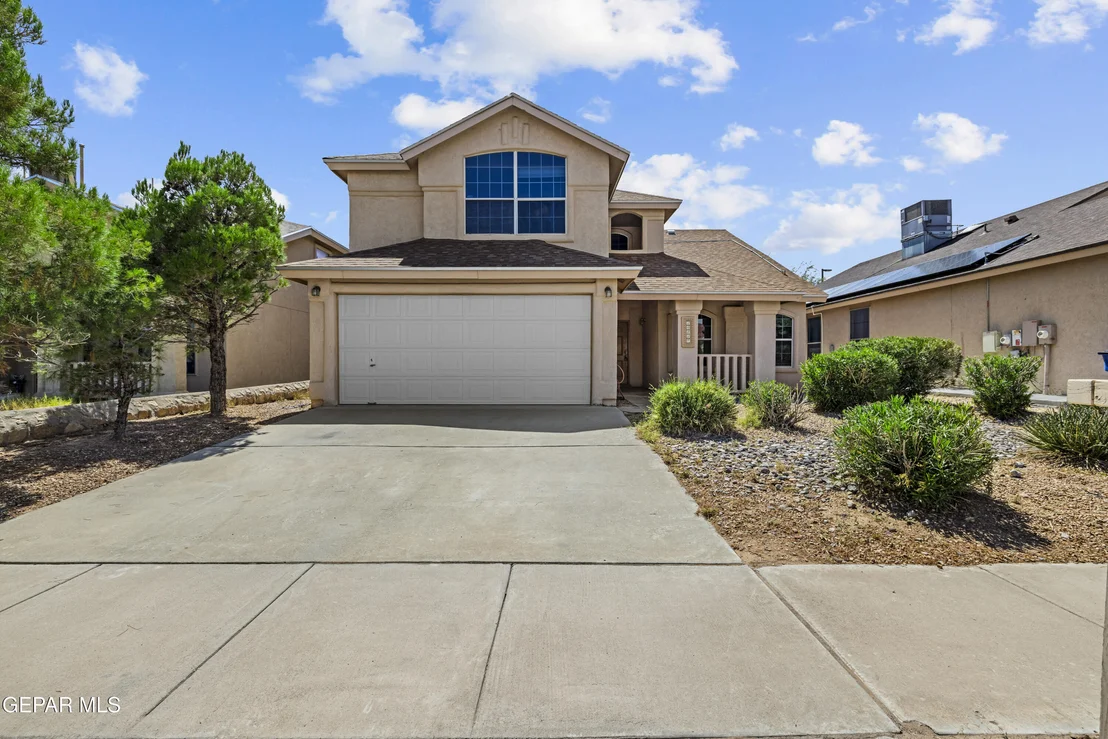 Photo of 10817 WALDEN POND Street