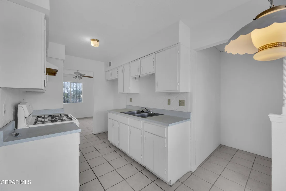 Photo of 15340 MINERAL Court