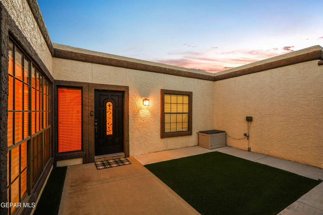 Photo of 6957 GRANERO Drive