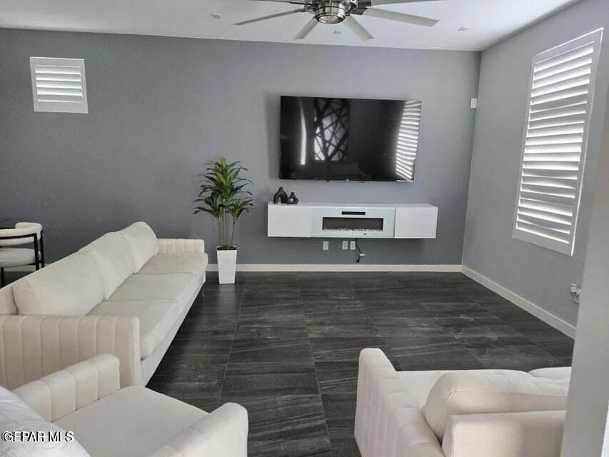 Photo of 320 Sand Gate Drive