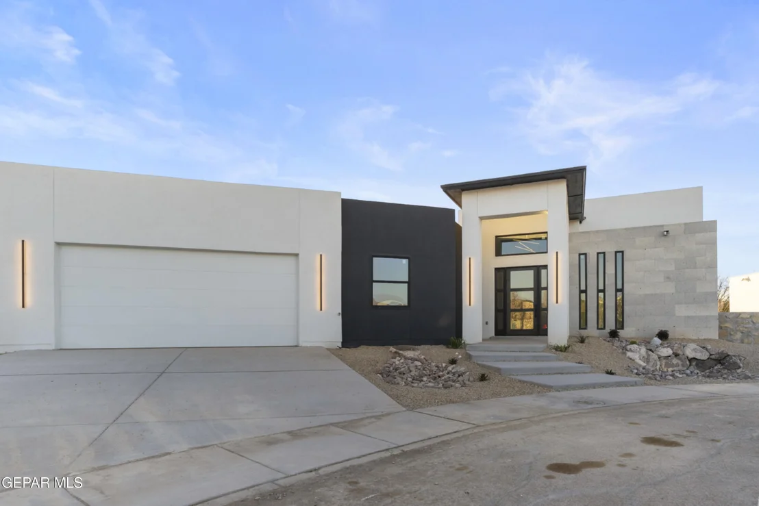 Photo of 5699 RIO BONITO Circle