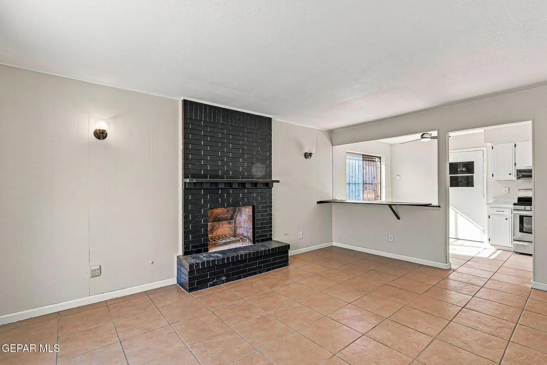 Photo of 10420 MAXWOOD Drive