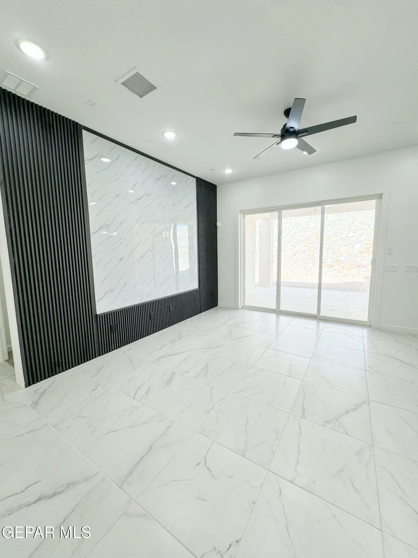 Photo of 1785 URIJAH Place