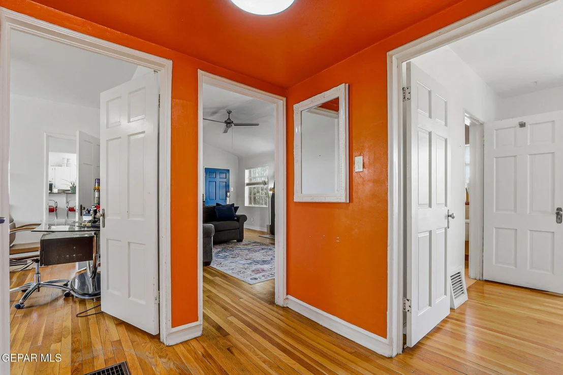 Photo of 700 E BALTIMORE Drive