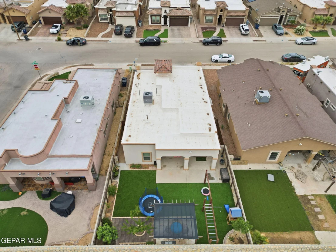 Photo of 14213 FABLED POINT Avenue