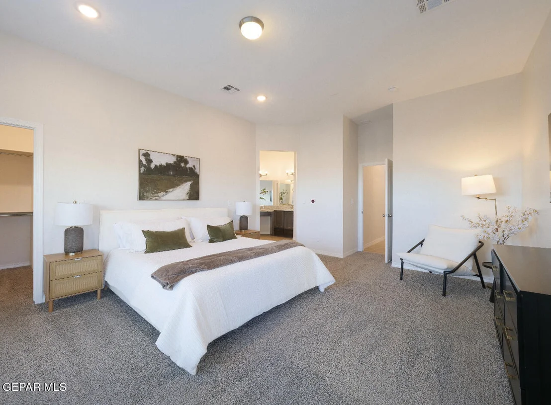 Photo of 3772 Model Ln