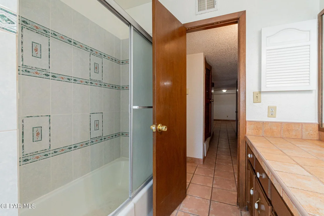 Photo of 4128 LA BRIGADA Lane
