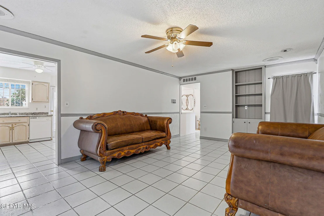 Photo of 204 RIO TINTO Drive