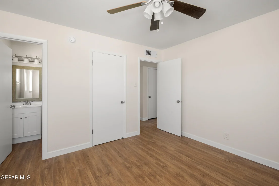Photo of 9309 VICKSBURG Drive