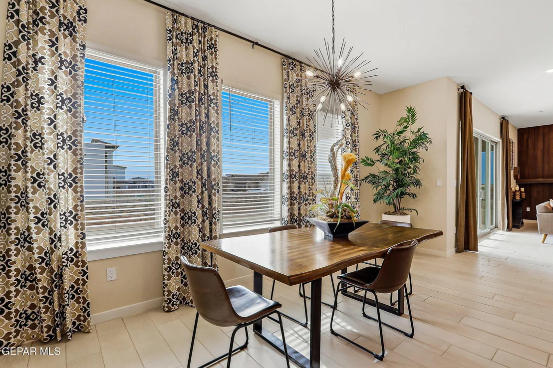 Photo of 980 WILLOW RIVER Drive
