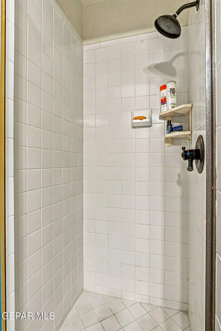Photo of 1158 PINE RIDGE Way