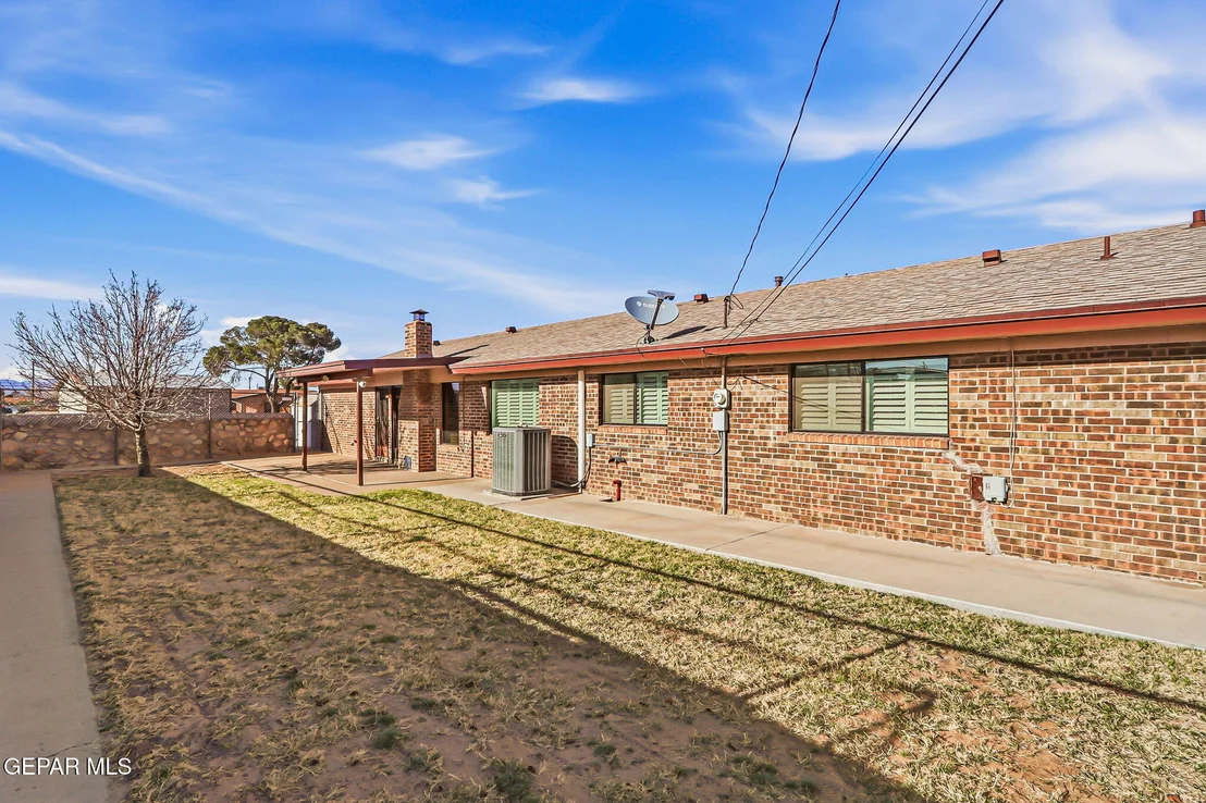 Photo of 3313 WEXFORD Drive