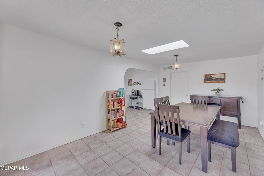 Photo of 10305 ASHWOOD Drive