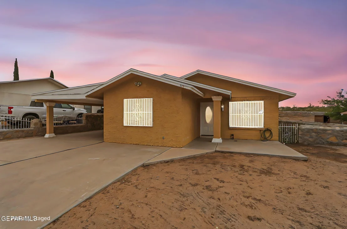 Photo of 113 Green Desert Circle