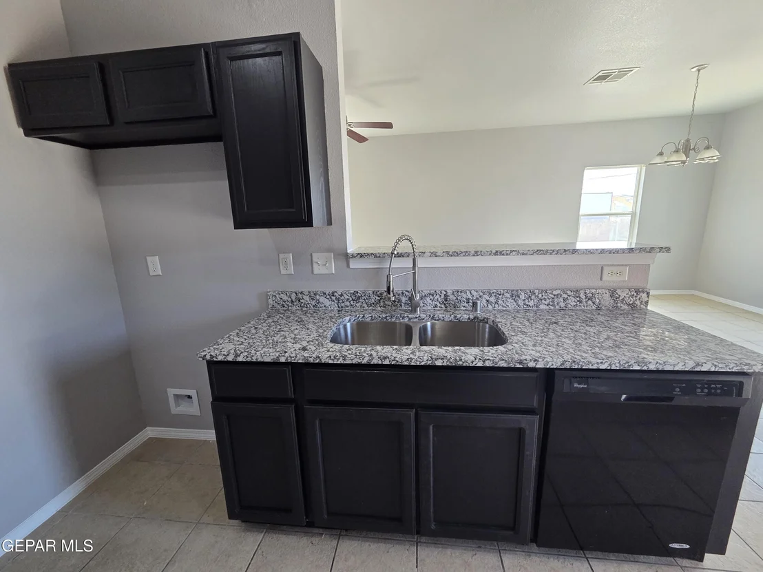 Photo of 10400 SILVERCLOUD Drive