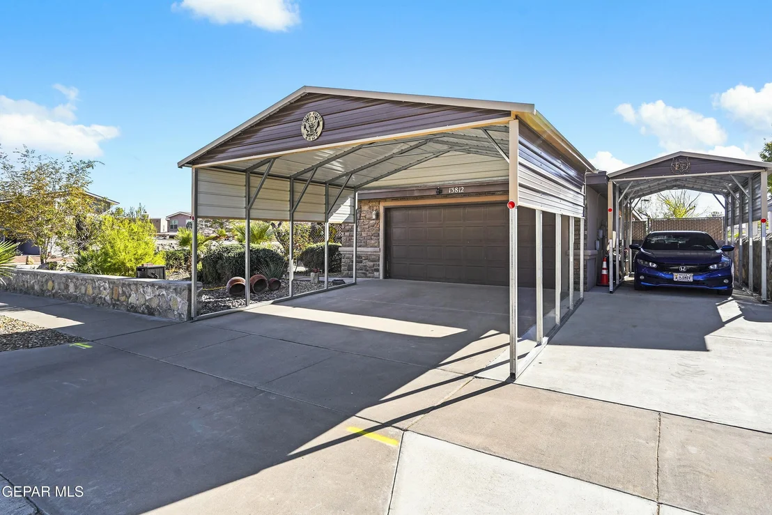 Photo of 13812 DESERT HIGHLANDS Lane