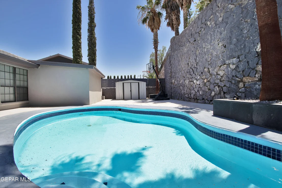 Photo of 6777 Villa Hermosa Drive