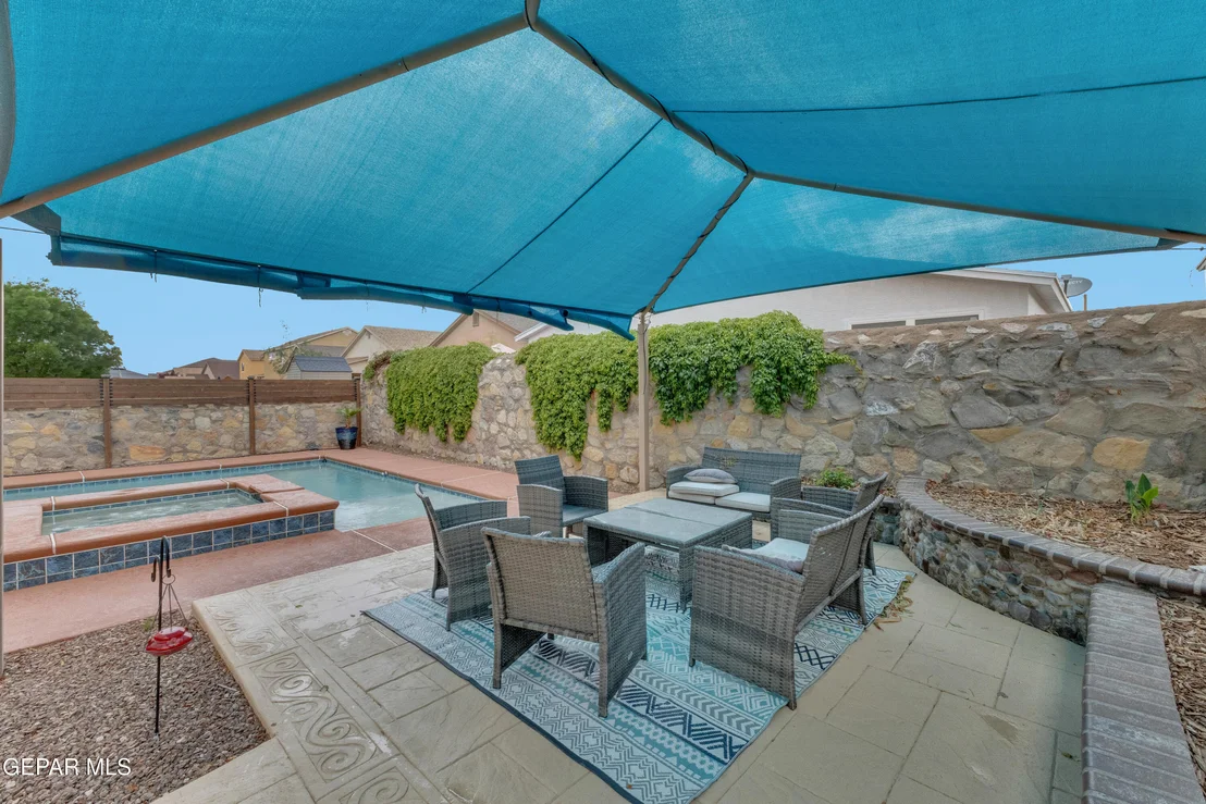 Photo of 14585 SPANISH POINT Drive
