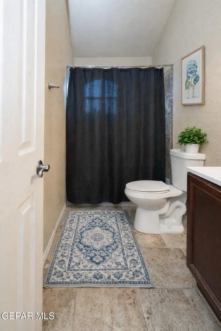 Photo of 253 NORTHBROOK Court