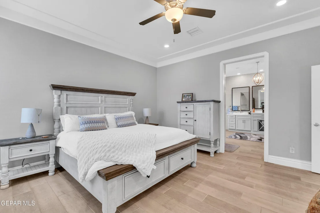 Photo of 858 AIRSHIP Place