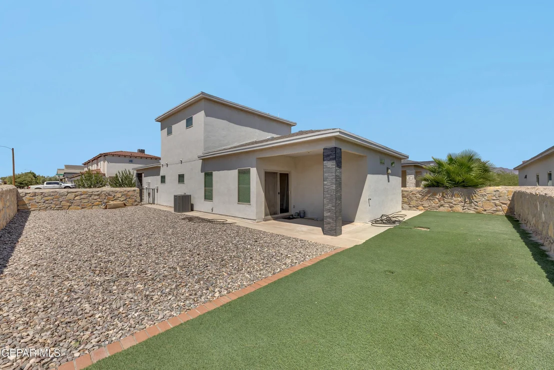 Photo of 1076 Haper Court