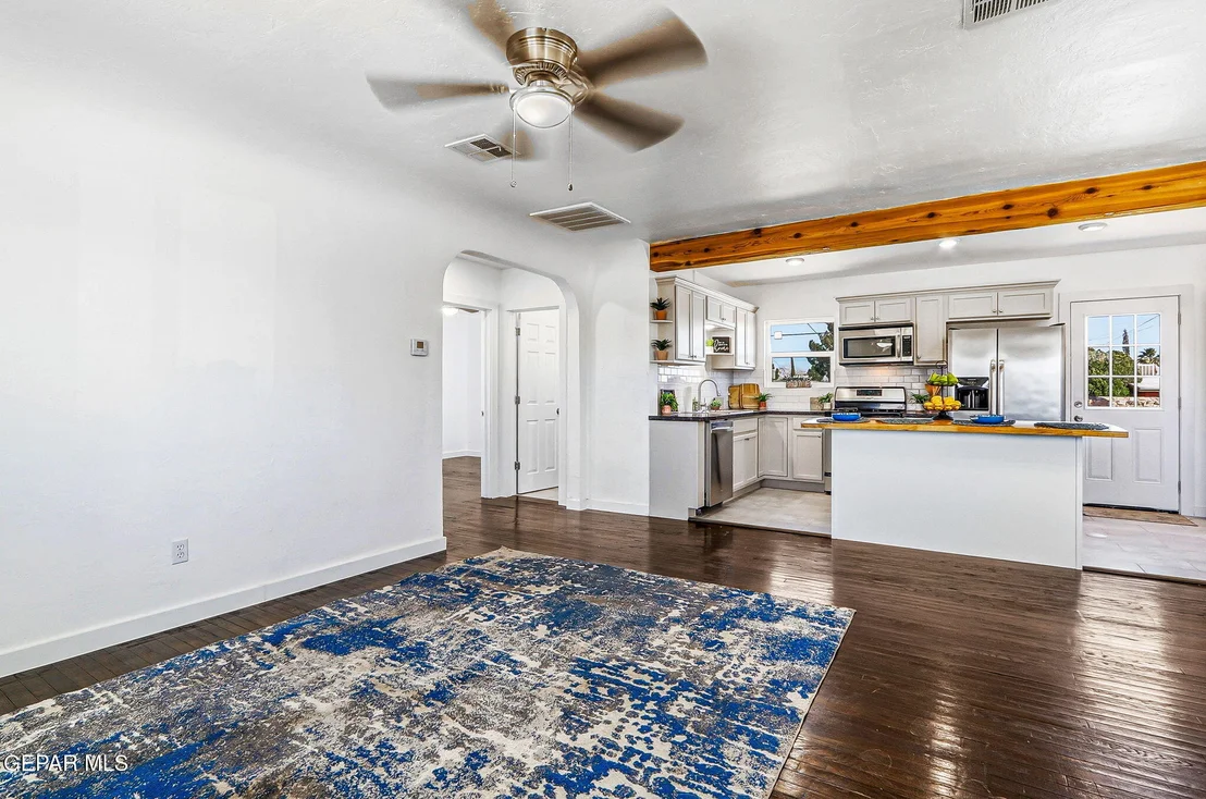 Photo of 228 WOOLDRIDGE Drive