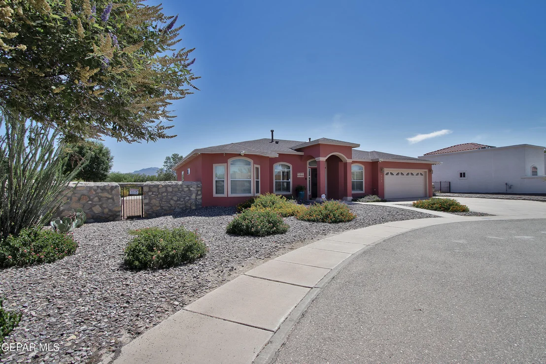 Photo of 920 TYLER SETH Avenue