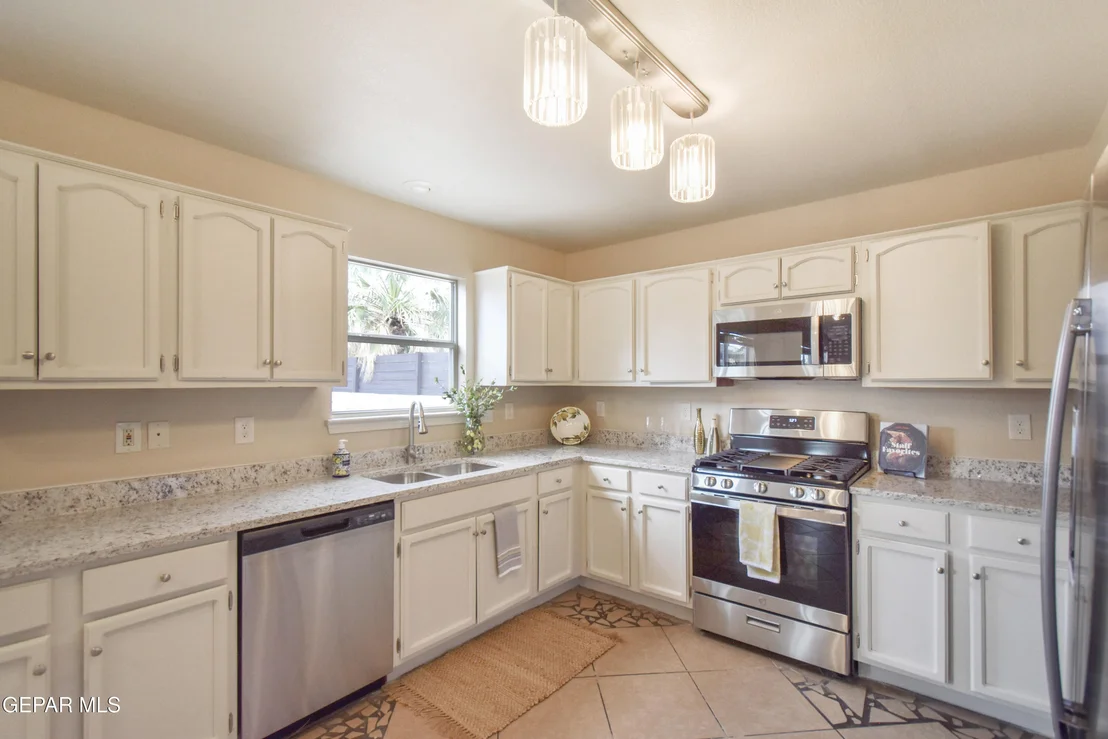 Photo of 14213 PACIFIC POINT Drive