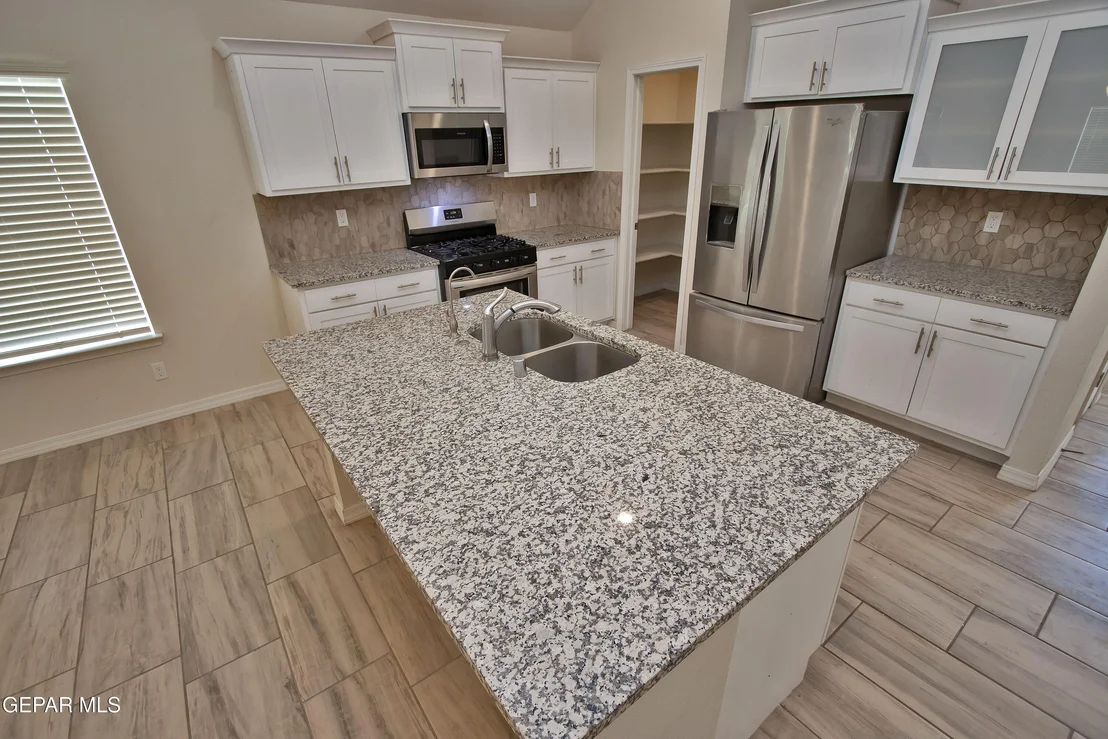 Photo of 285 PENBRIDGE Place