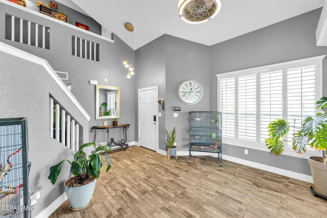 Photo of 427 Winter Spring Place