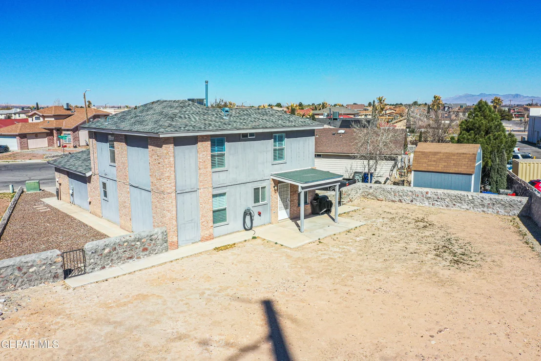 Photo of 6200 KENNETH CAPSHAW Place