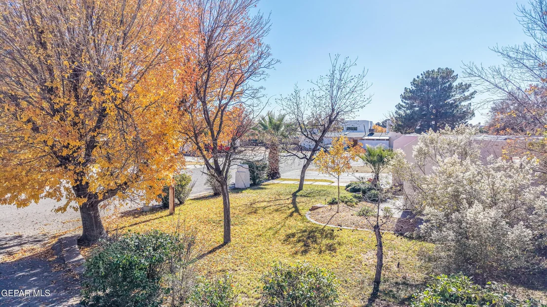 Photo of 5415 ORANTES Place