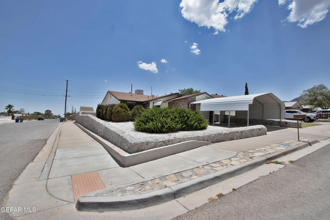 Photo of 3736 Devore Court