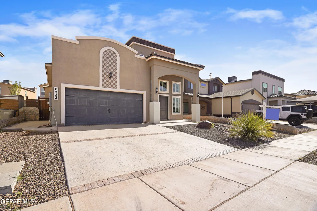 Photo of 6933 COPPER TOWN Drive