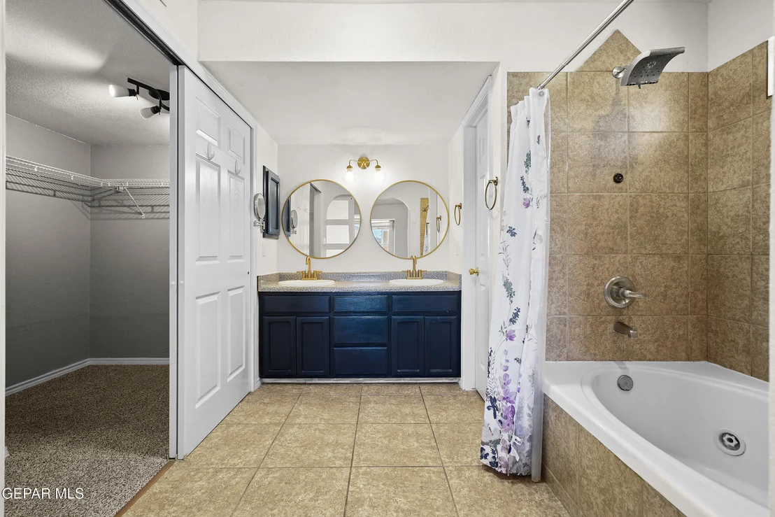 Photo of 5340 IGNACIO ALMANZAR Lane