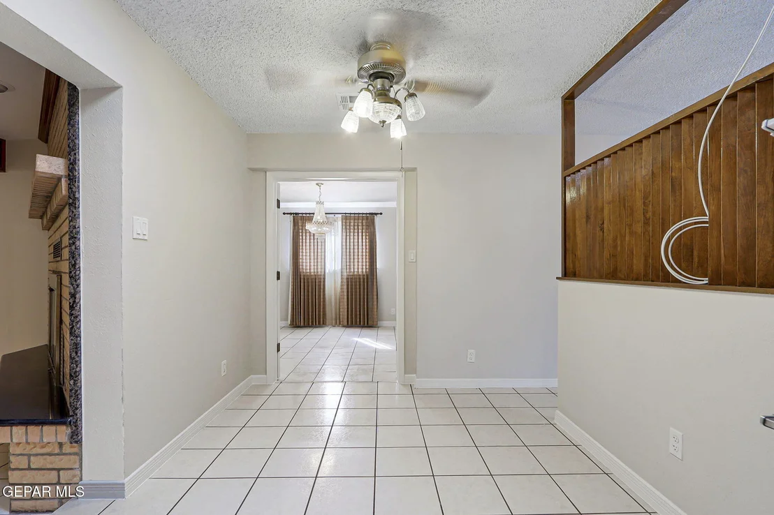 Photo of 1304 Honeysuckle Drive