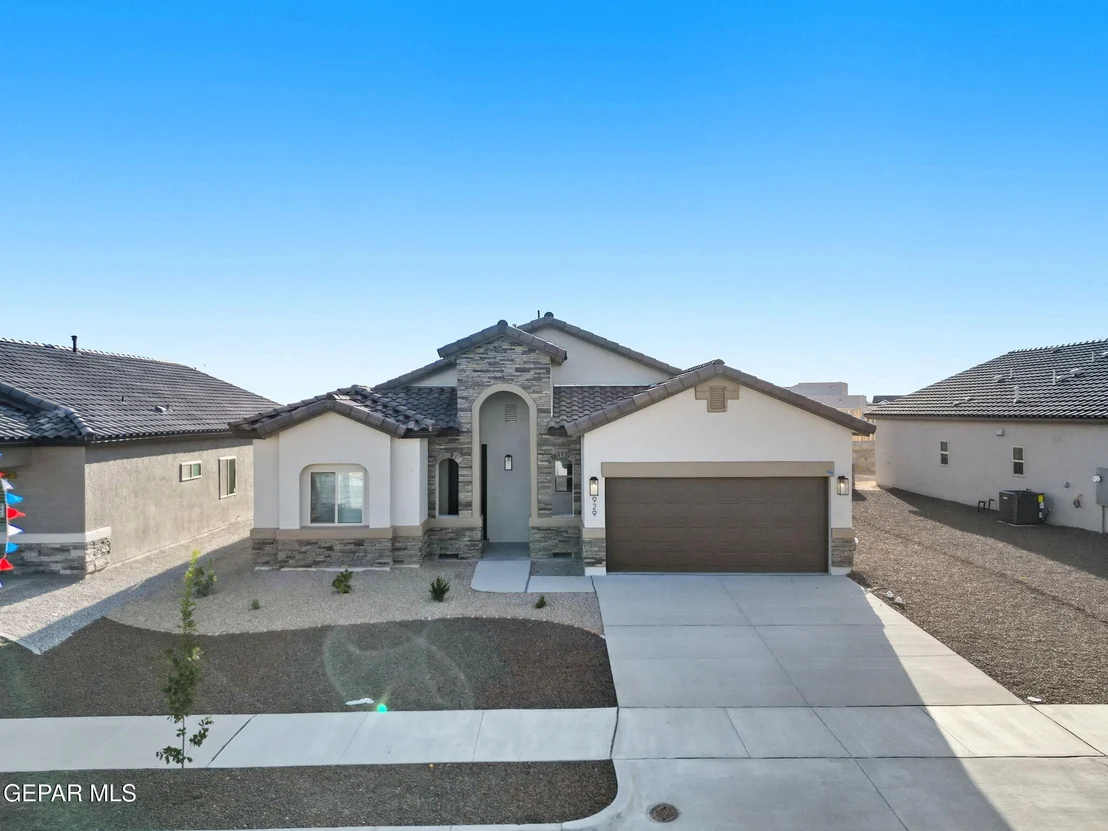 Photo of 917 Pettus Place