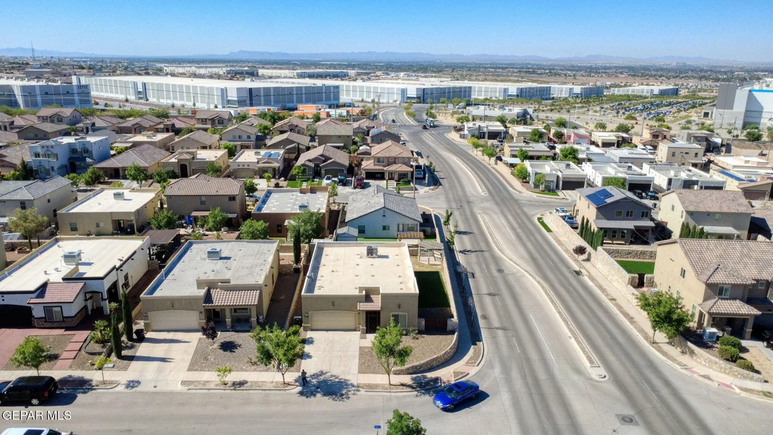 Photo of 12326 Thren Avenue