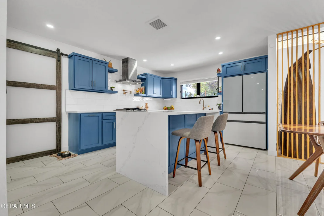 Photo of 308 Bird Avenue