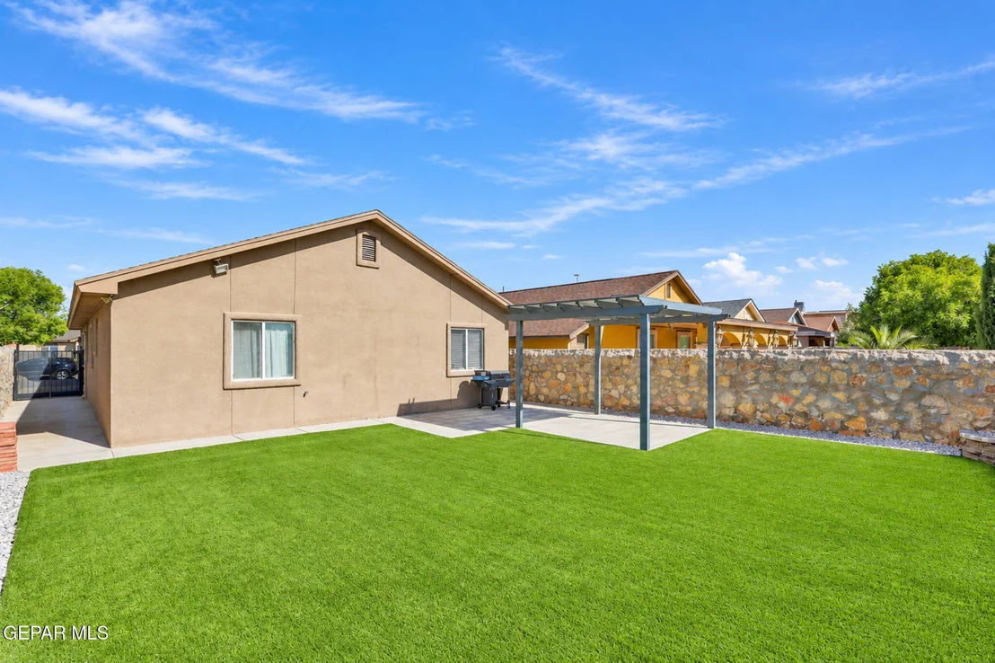 Photo of 3533 AL ROBERTS Drive