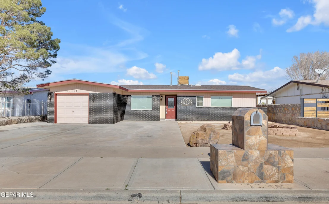Photo of 11113 SHORELINE Drive