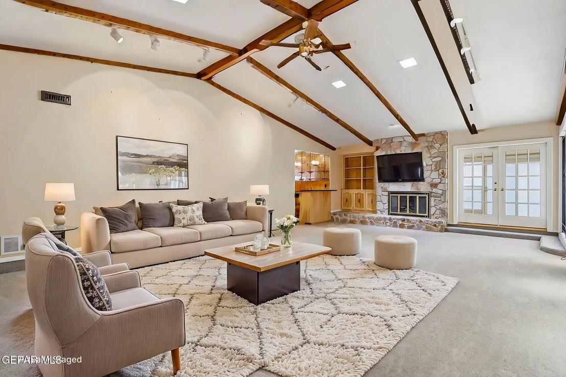 Photo of 1321 HOOKRIDGE Drive